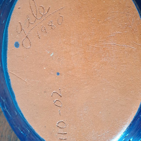 1980 Quebec-made serving dish - Picture 4 of 5